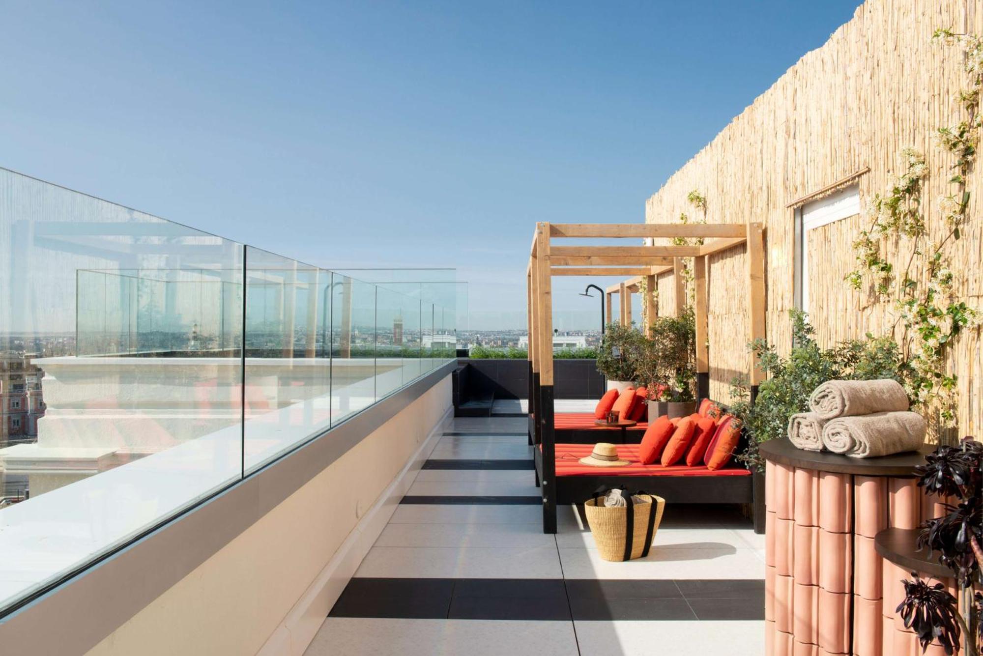 Hotel Montera Madrid, Curio Collection By Hilton Ngoại thất bức ảnh